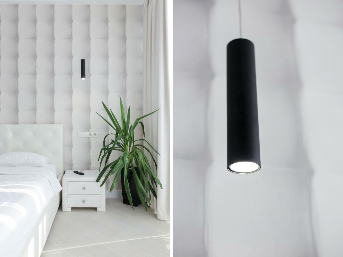Black&White Apartment In Smart Plaza Kiew Exterior foto